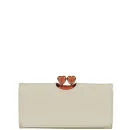 Ted Baker Ronnee Enamel Heart Matinee Purse - Cream Bild 1