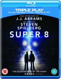Super 8 - Triple Play (Blu-Ray, DVD and Digital Copy) Bild 1