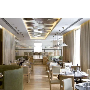 Gordon Ramsays Maze 5 Course Tasting Menu with Champagne for Two Bild 1