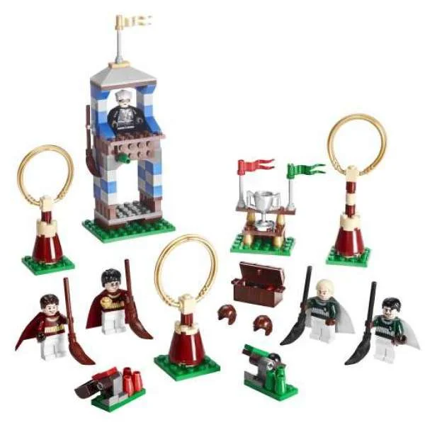 LEGO Harry Potter: Quidditch Match (4737) Bild 1