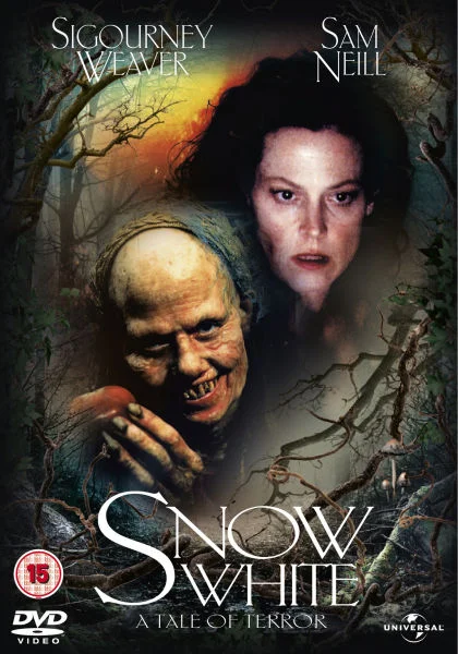 Snow White: A Tale of Terror Bild 1