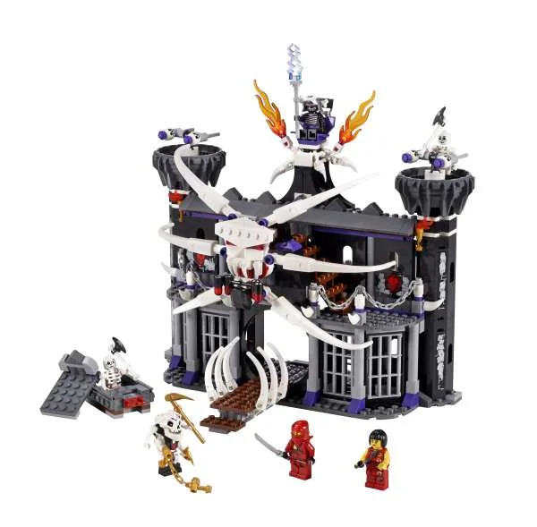 LEGO Ninjago: Garmadon's Dark Fortess (2505) Bild 1