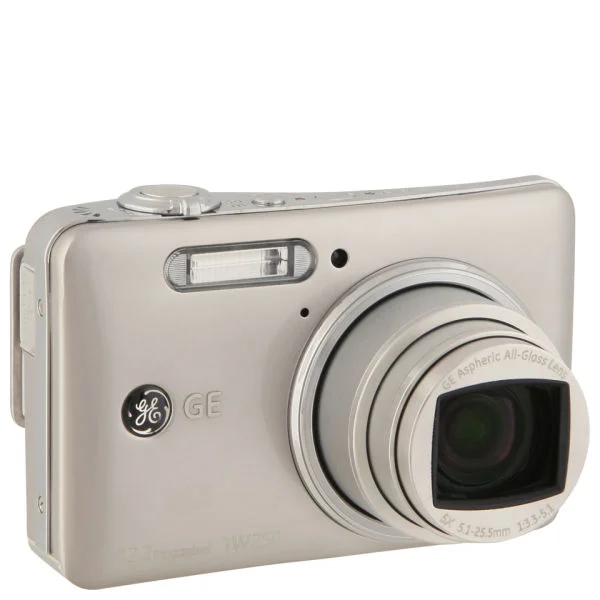 GE TW250 Digital Camera - Silver (12.2MP, 5 x Optical Zoom, 3 Inch LCD Touch Screen) Bild 1