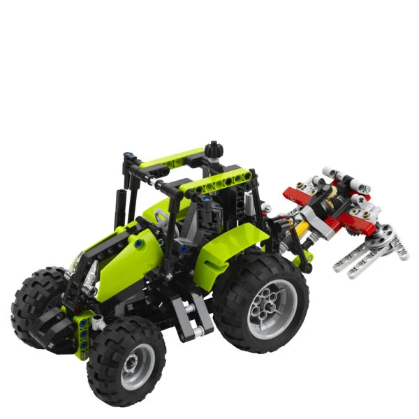 LEGO Technic: Tractor (9393) Bild 1
