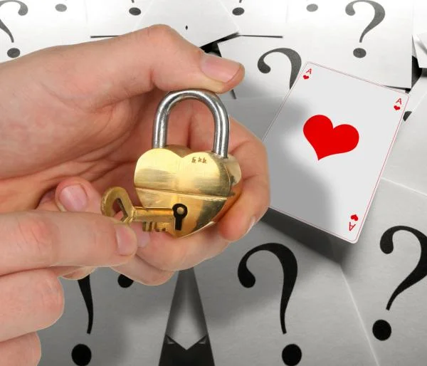 Houdini Heart Padlock Puzzle Bild 1