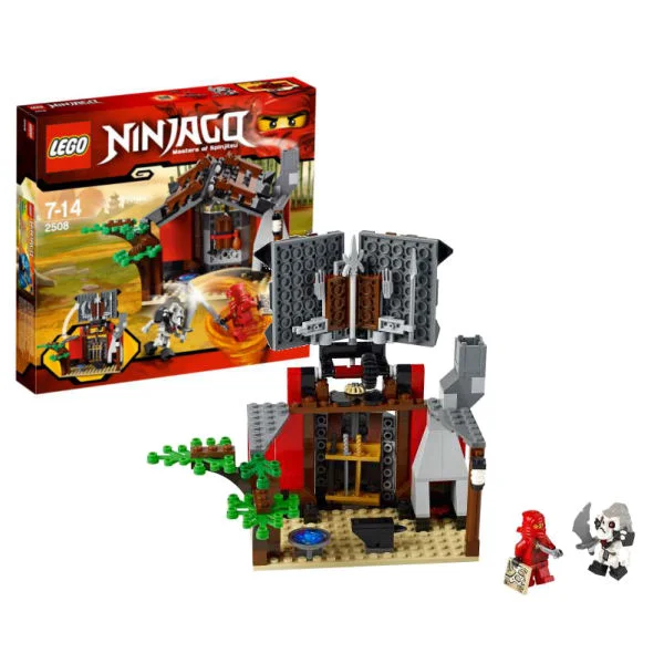 LEGO Ninjago: Blacksmith's Shop (2508) Bild 1