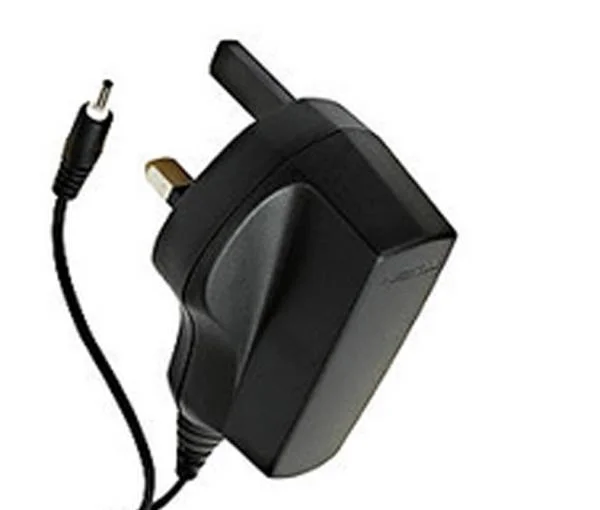 Nokia AC-8X Mains Charger Bild 1