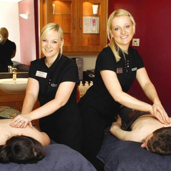 His and Hers Massage Bild 1