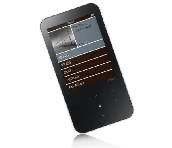 iRiver B30 16GB Digital Radio MP3 Player Bild 1