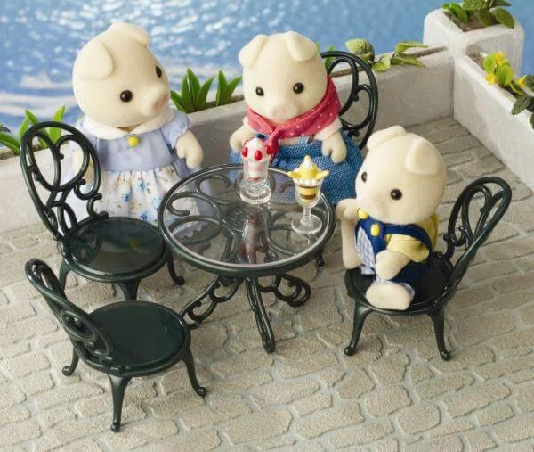 Sylvanian Families: Ornate Garden Table and Chairs Bild 1