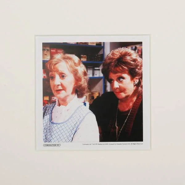 Coronation Street Lagerkoller 8x8 Limited Edition Poster Bild 1