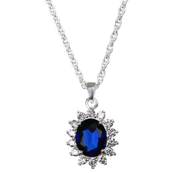 Silver Plated Pendant Necklace with Sapphire Effect Centre - in the style of Kate Middleton - Eine Größe - Silber Bild 1