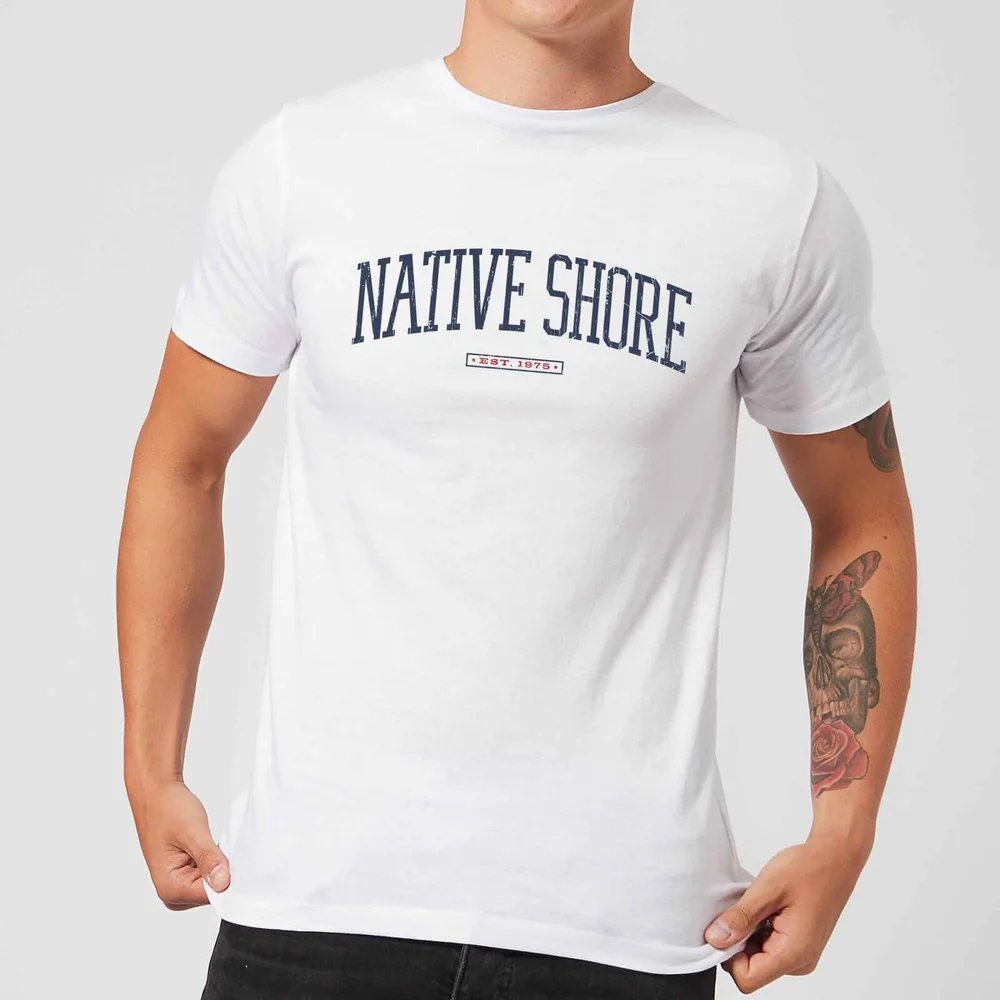 Native Shore Varsity Curved Men's T-Shirt - White - S - Weiß Bild 1