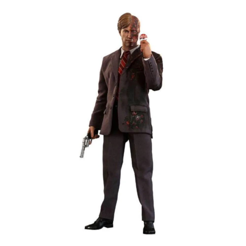 Hot Toys The Dark Knight Movie Masterpiece Actionfigur im Maßstab 1:6 Two-Face 2019 Exklusive Messeausgabe 31 cm Bild 1