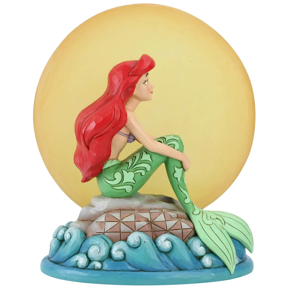 Disney Traditions - Mermaid by Moonlight (Arielle auf einem Felsen sitzend mit leuchtendem Mond Figur) Bild 1
