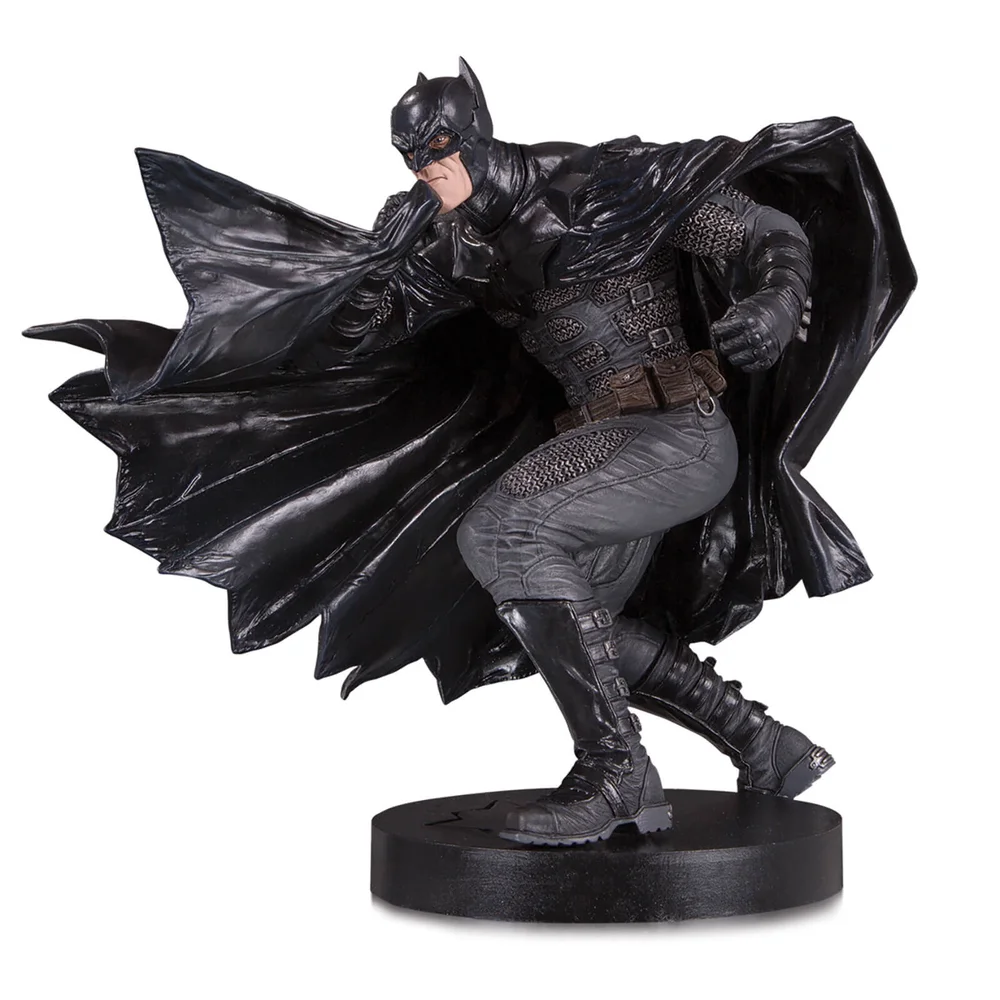 DC Collectibles DC Designer Ser Black Label Batman By Bermejo Statue Bild 1