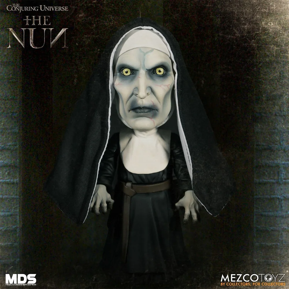 Mezco The Nun MDS Actionfigur Bild 1