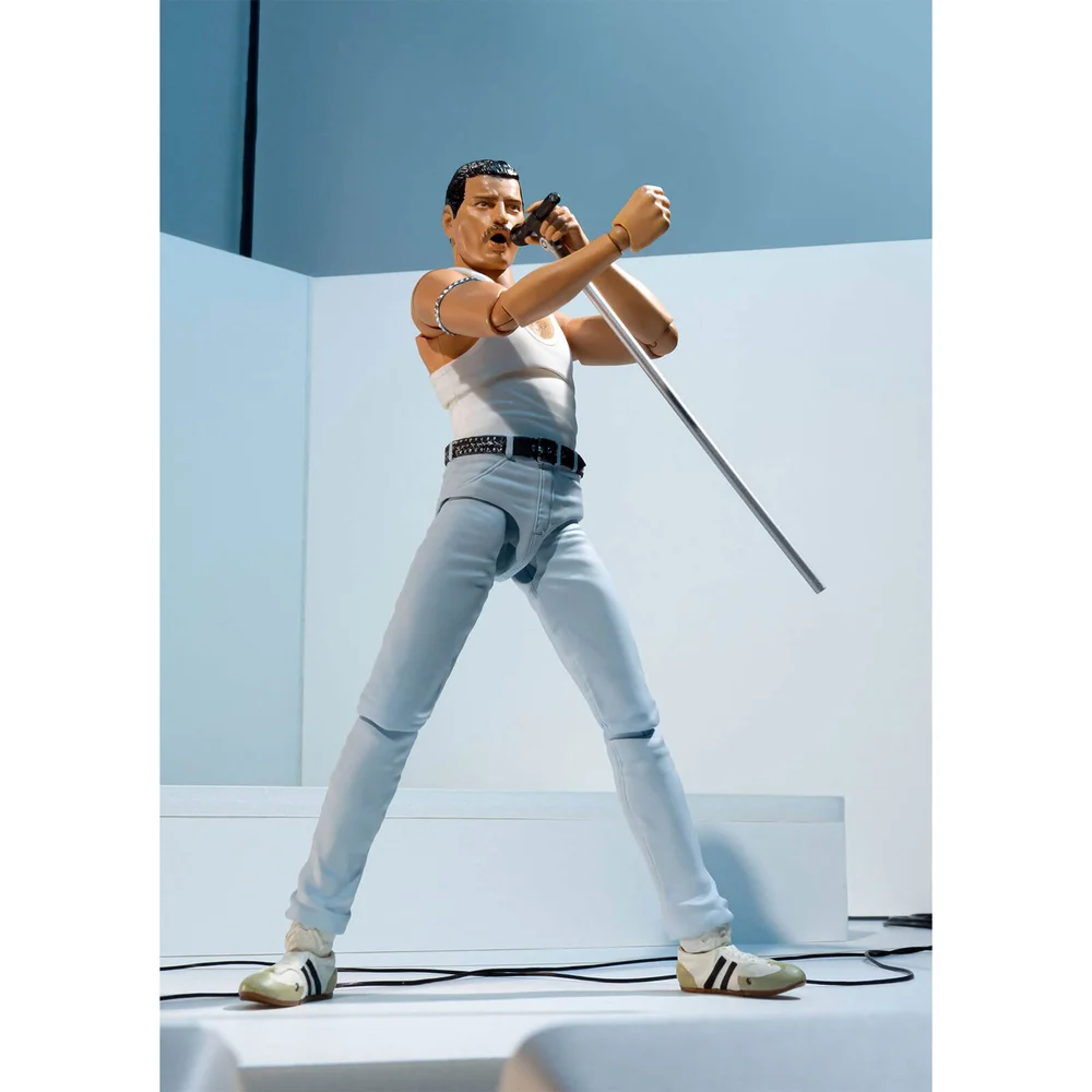 Bandai Tamashii Nations Freddie Mercury S.H. Figuarts Action Figure Live Aid Ver. 15 cm Bild 1
