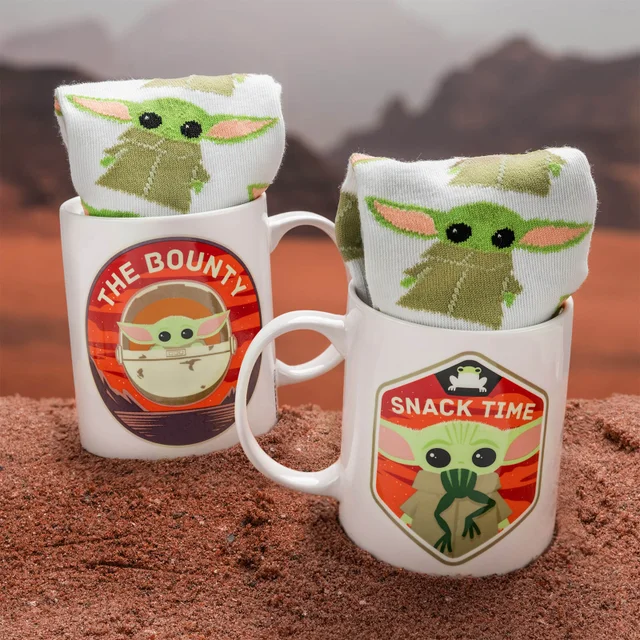 The Child Tasse und Socken im Set