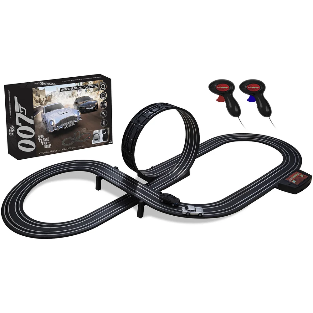 Micro Scalextric James Bond 'No Time To Die' Batteriebetriebenes Rennset Bild 1