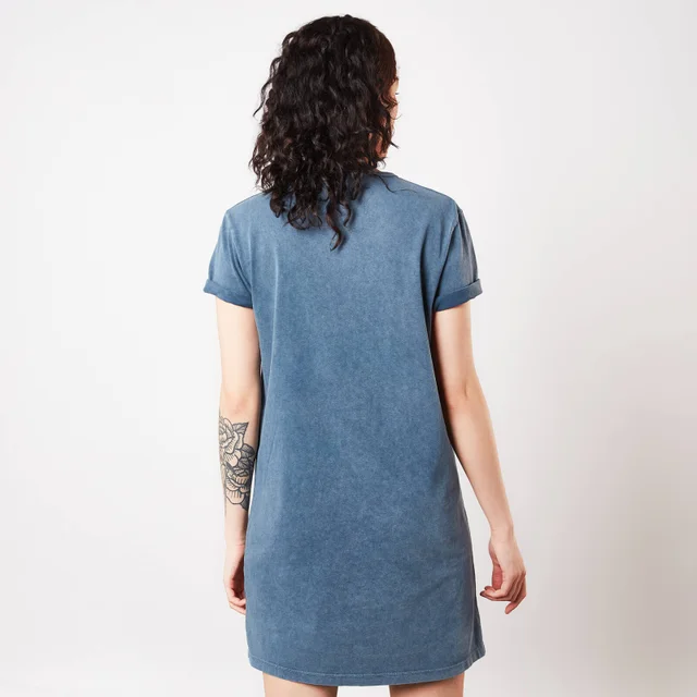 The Thing Man Is The Warmest Place To Hide Damen T-Shirt Kleid - Navy Acid Wash