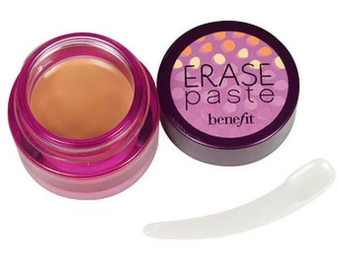 benefit Erase Paste Bild 1