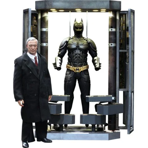 Hot Toys Batman Armory With Alfred Pennyworth 1:6 Scale Figure Bild 1