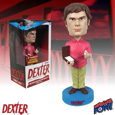 Dexter Blood Spatter Analyst Bobble Head - Con Exclusive Bild 1