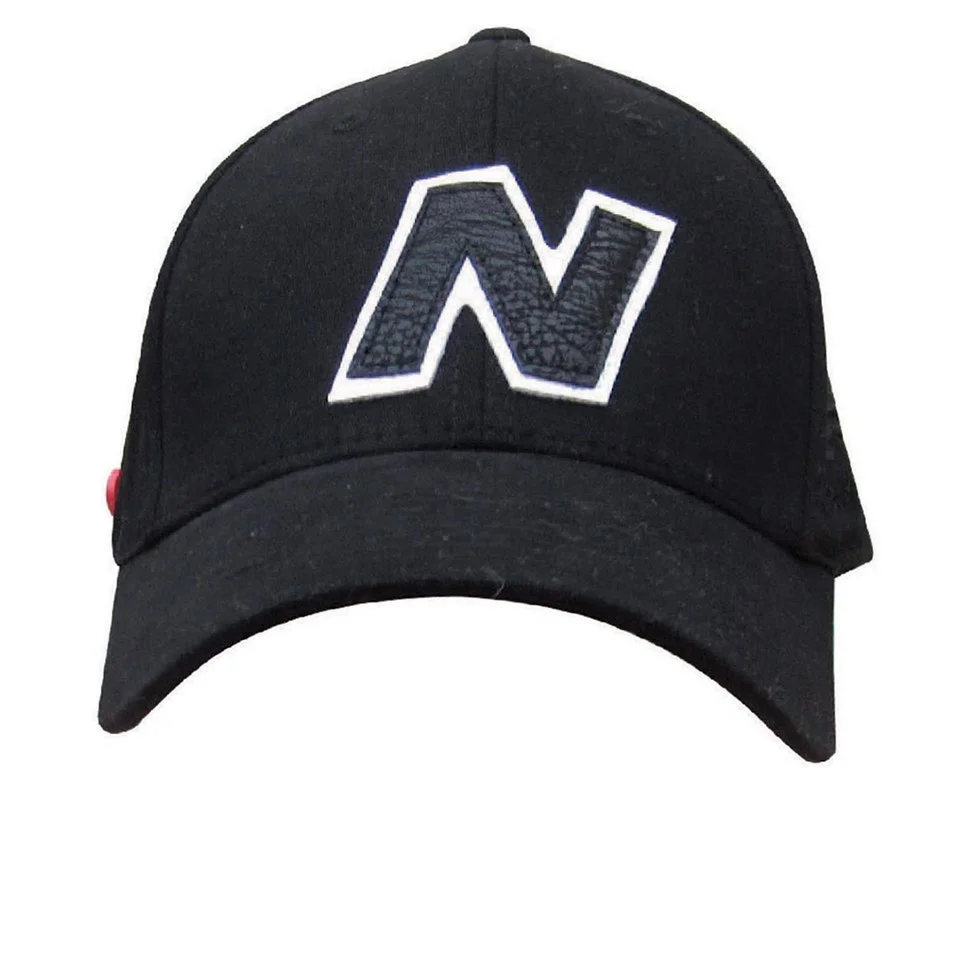 New Balance Unisex Yankey 6 Panel Fitted Baseball Kappe Baumwolle Spandex - schwarz/weiß Bild 1