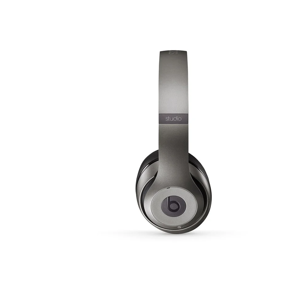 Beats by Dr. Dre: Studio 2.0 Noise Cancelling Headphones with RemoteTalk - Titanium Bild 1