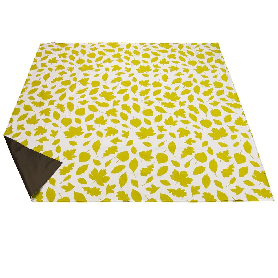 Anorak Woodland Leaves Picnic Blanket - Green/White Bild 1