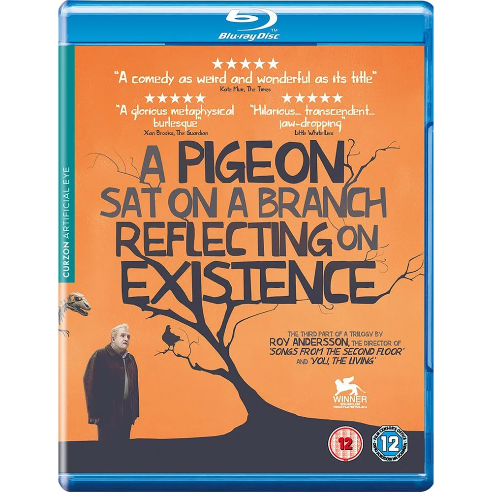 A Pigeon Sat on a Branch Reflecting Upon Existence Bild 1