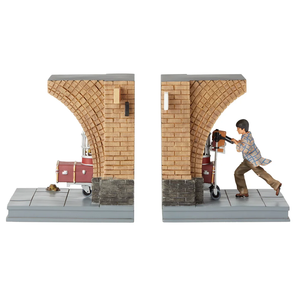The Wizarding World of Harry Potter Harry Potter auf Bahnsteig 9 3/4 Buchstützen 19,0 cm Bild 1