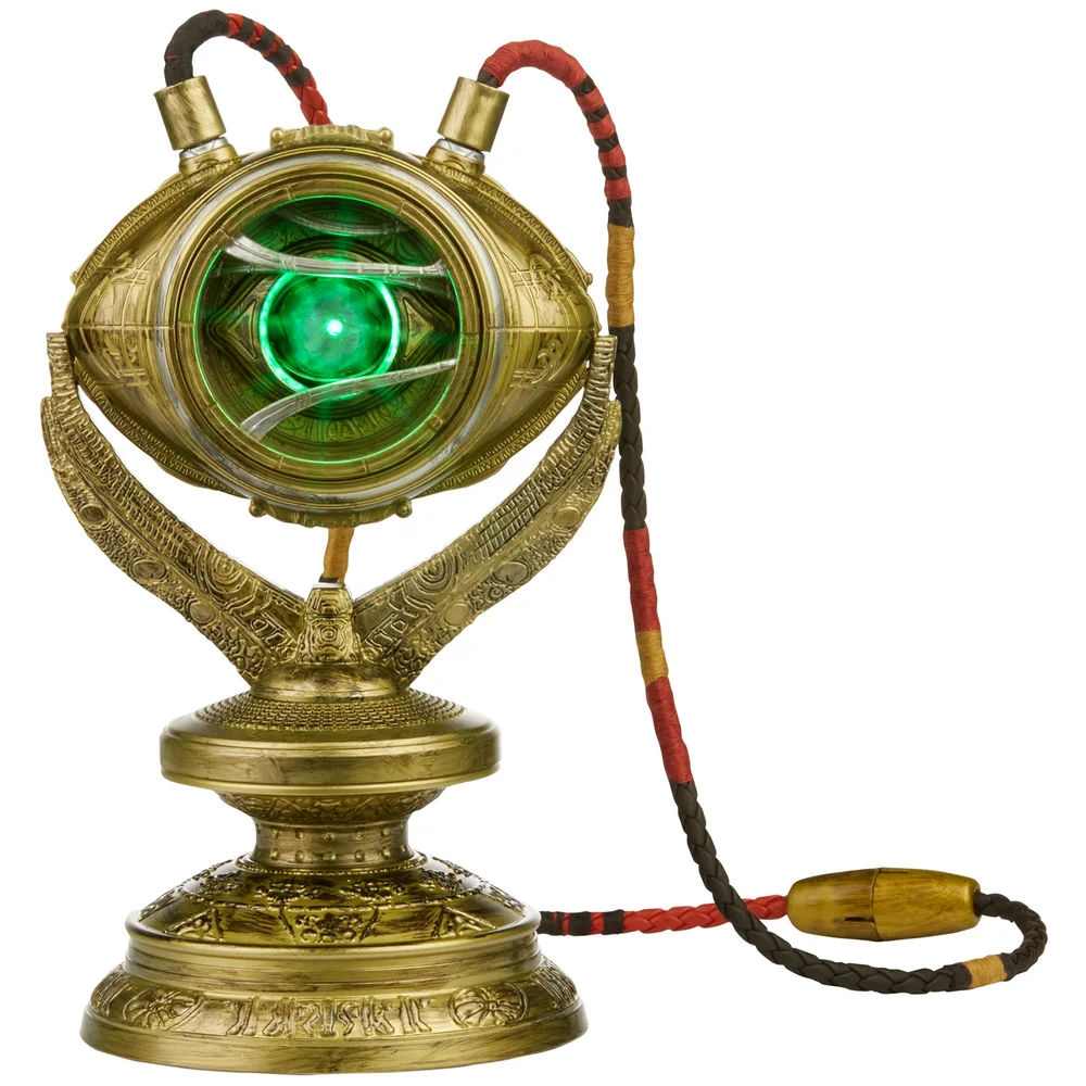 Hasbro Marvel Legends Doctor Strange Eye of Agamotto Replica Bild 1