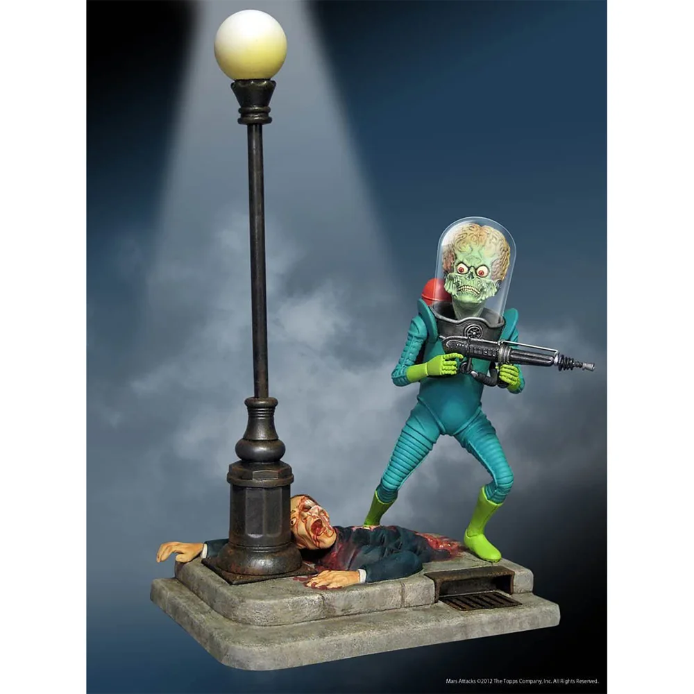 1:8 Mars greift an! Marsfigur - Plastikmodellbausatz Bild 1