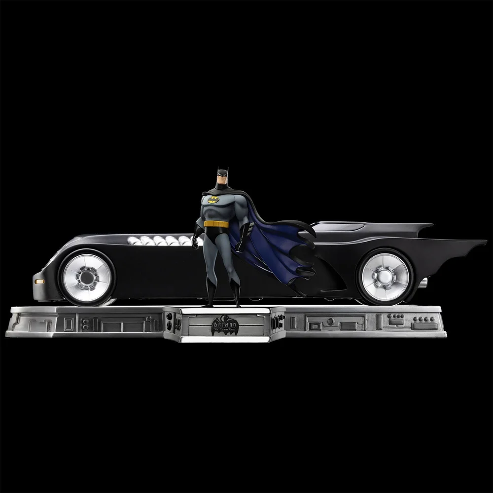 Iron Studios DC Comics Batman The Animated Series Batman Batmobile 1/10 Art Scale Statue Bild 1