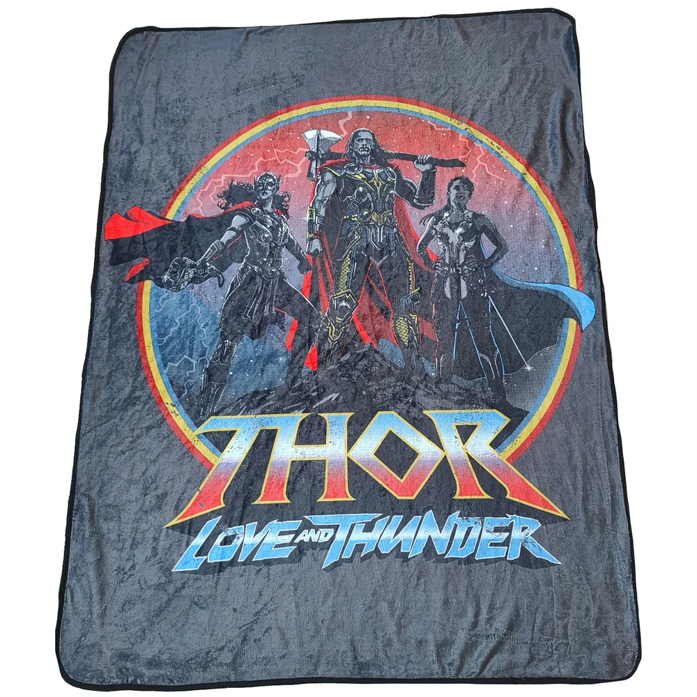 Marvel Thor: Love and Thunder 45" x 60" Fleece Blanket Bild 1