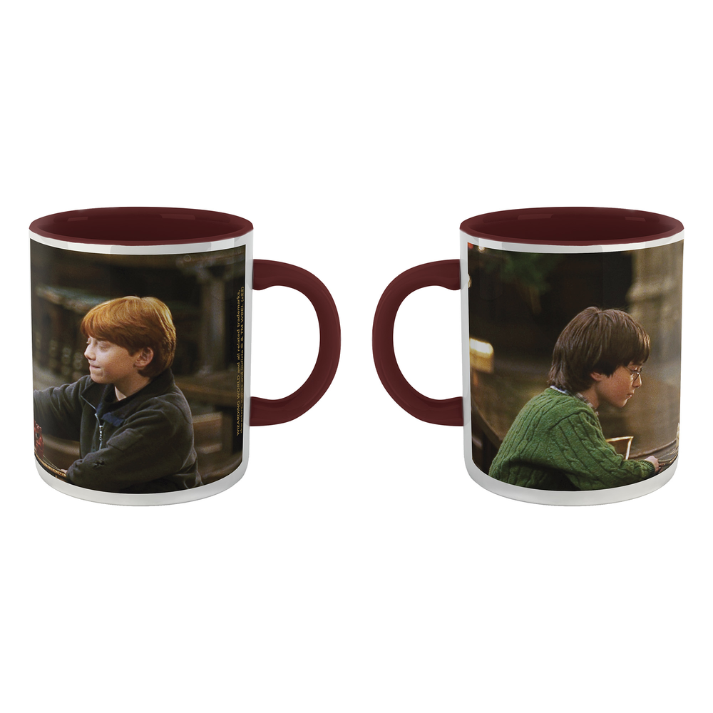 Harry Potter Harry And Ron - Playing Chess Mug - Burgundy Bild 1