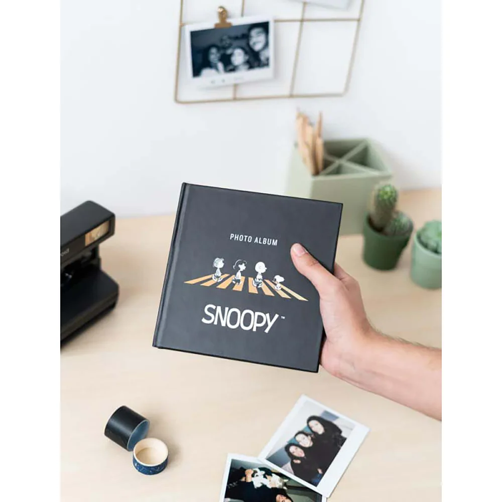 Snoopy Photo Album 24 Self-Adhesive Pages 16X16Cm Bild 1