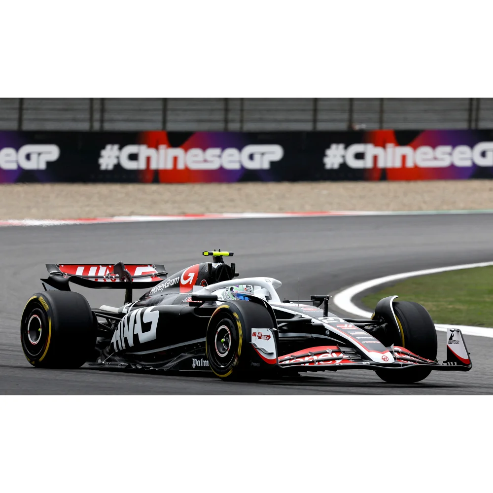 Minichamps 1:18 Moneygram Haas F1 Team VF24 Nicolas Hulkenberg 2024 Bild 1