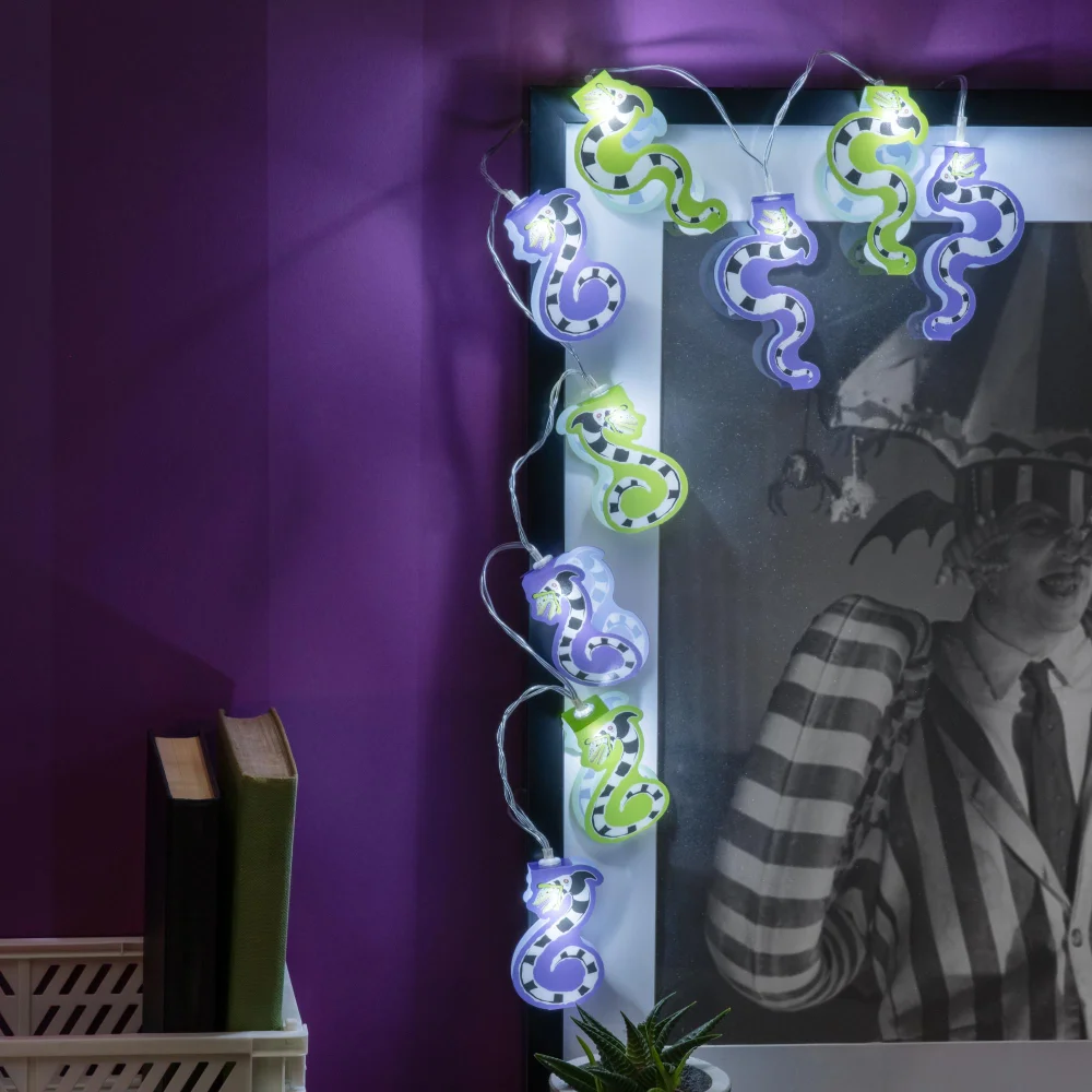 Beetlejuice Shaped String Lights Bild 1