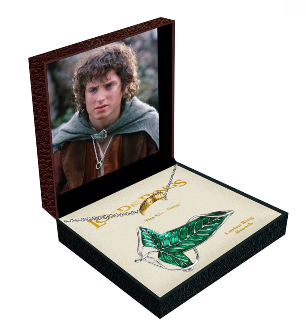 The Lord Of The Rings The One Ring In A Chain & Frodo's Brooch Set Bild 1