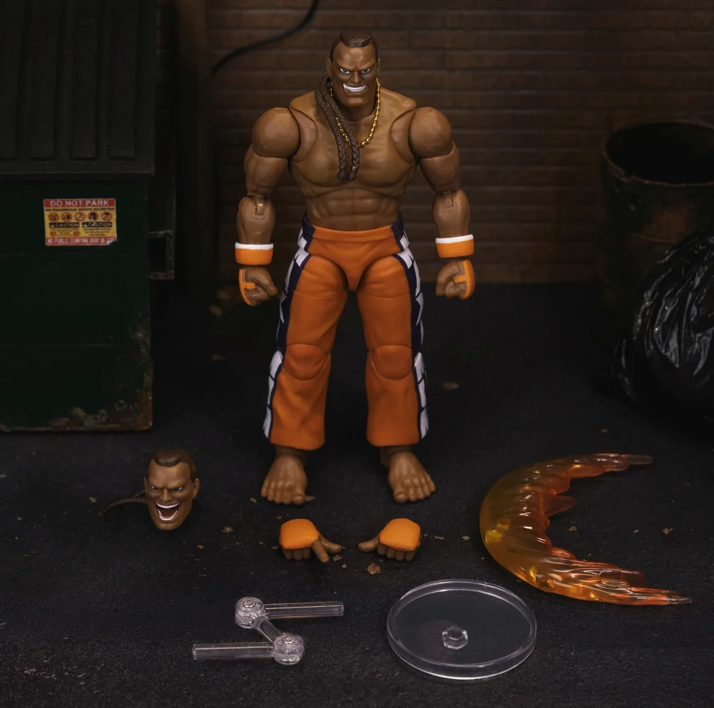 DEEJAY STREET FIGHTER 6 INCH DELUXE COLLECTOR FIGURE Bild 1