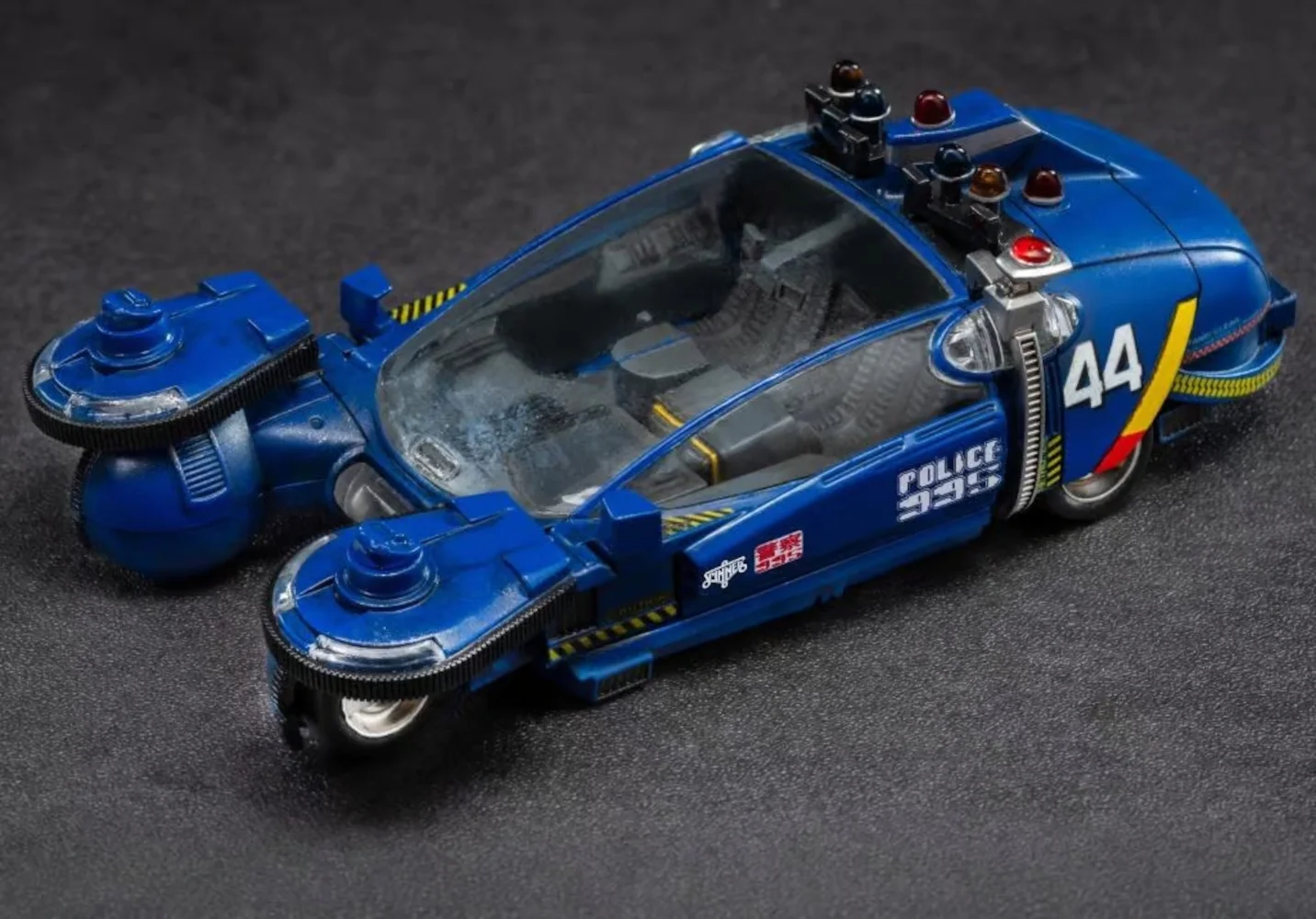 Threezero Blade Runner 2049 Deckard's Police Spinner (3.7") Bild 1