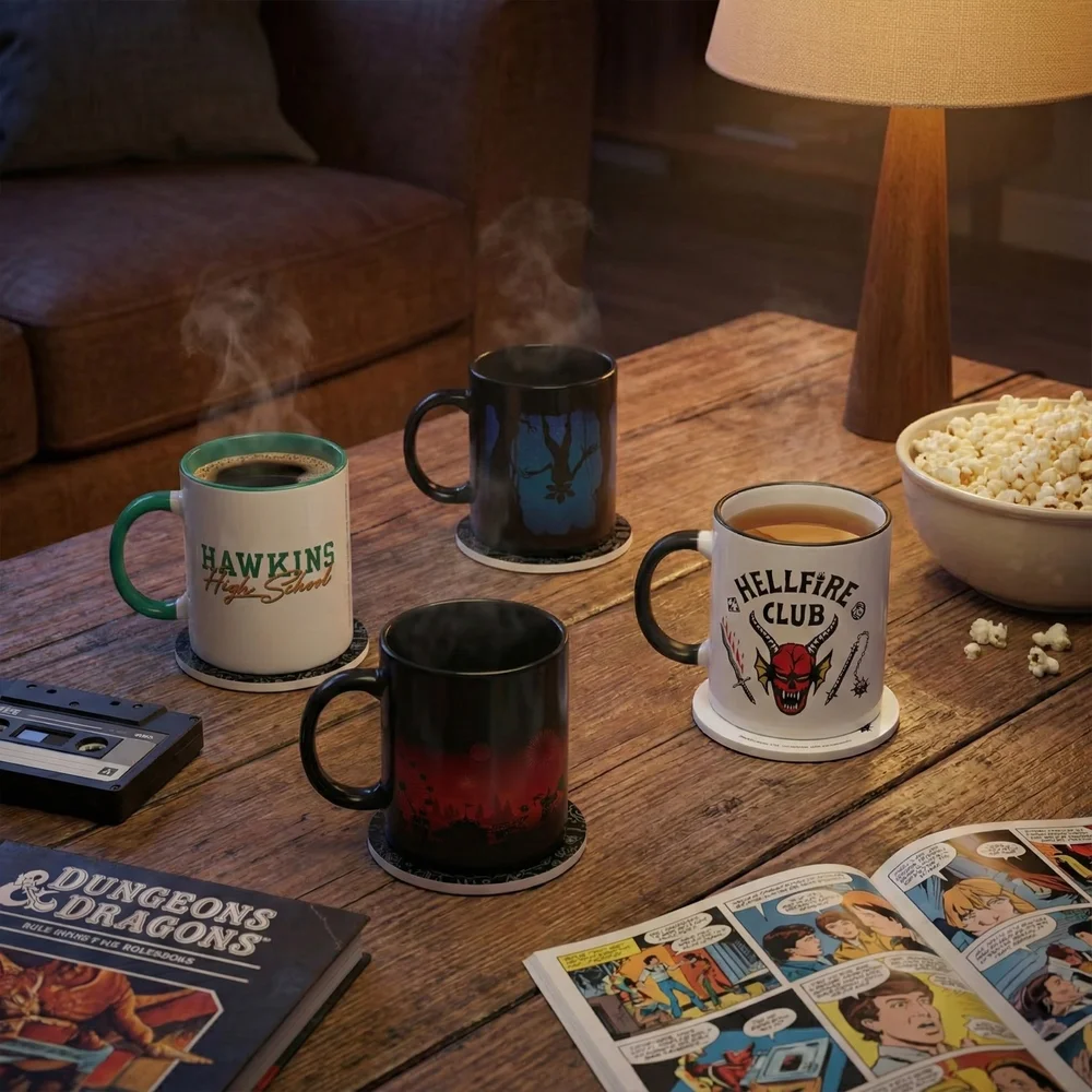 Stranger Things 4x Mugs & Coasters Bundle Bild 1