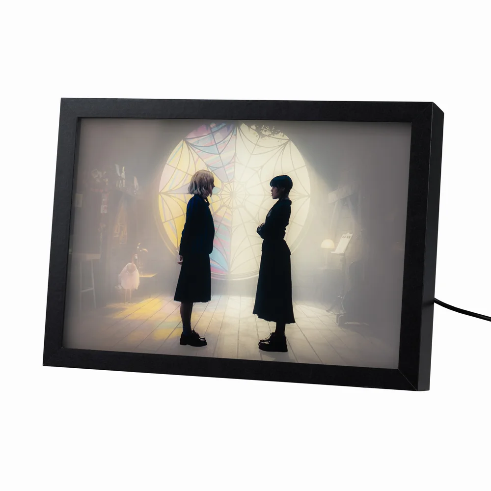 Wednesday LED Framed Print Bild 1