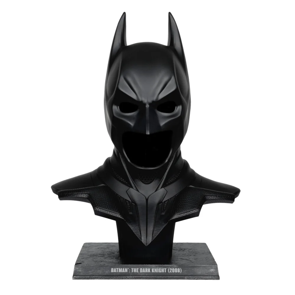 McFarlane Toys Batman: The Dark Knight (2008) 1:1 Scale Cowl Replica Bild 1