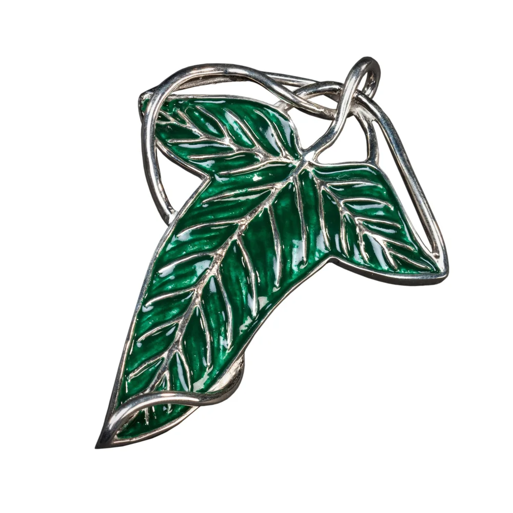 Weta Workshop Lord of the Rings Replica 1/1 Scale Elven Leaf Brooch & Chain (Sterling Silver) Bild 1