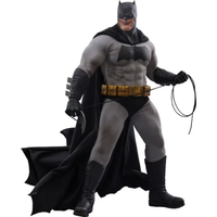 Hot Toys DC Comics 1/6 Batman The Dark Knight Returns