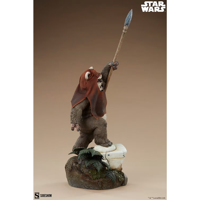 Sideshow Star Wars Wicket Premium Format Figure